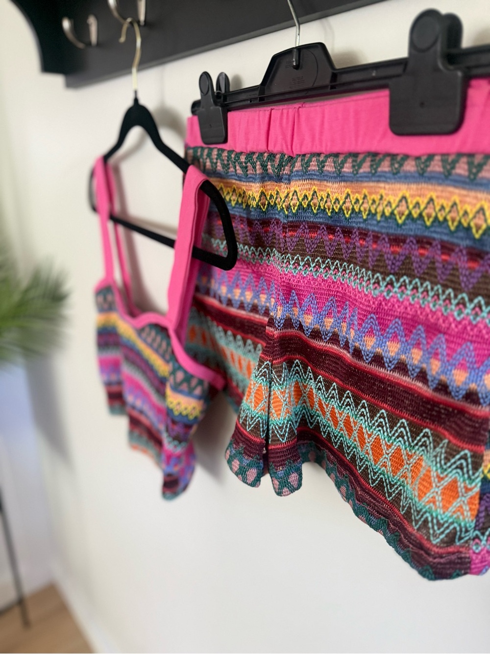 Pink Multicolor Knit Set - Picture 3 of 3